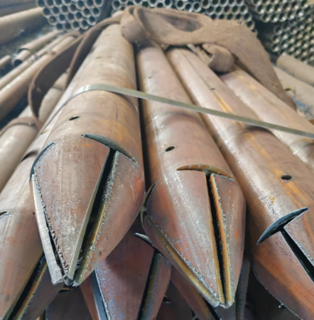 綦江出尖打孔加工无缝注浆钢花管注浆管厂家